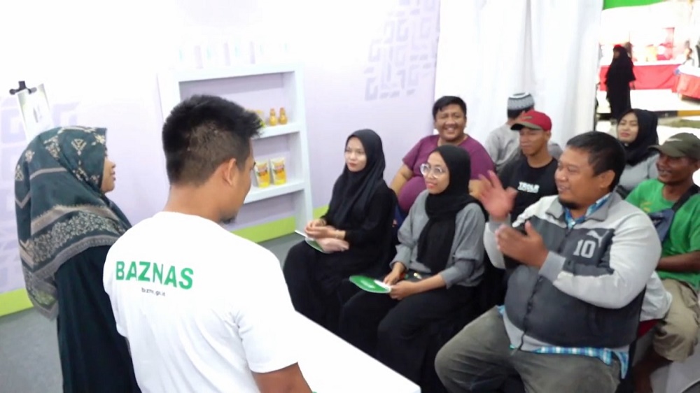 Komunitas Tuli di Jambi Belajar Al-Quran dengan Bahasa Isyarat