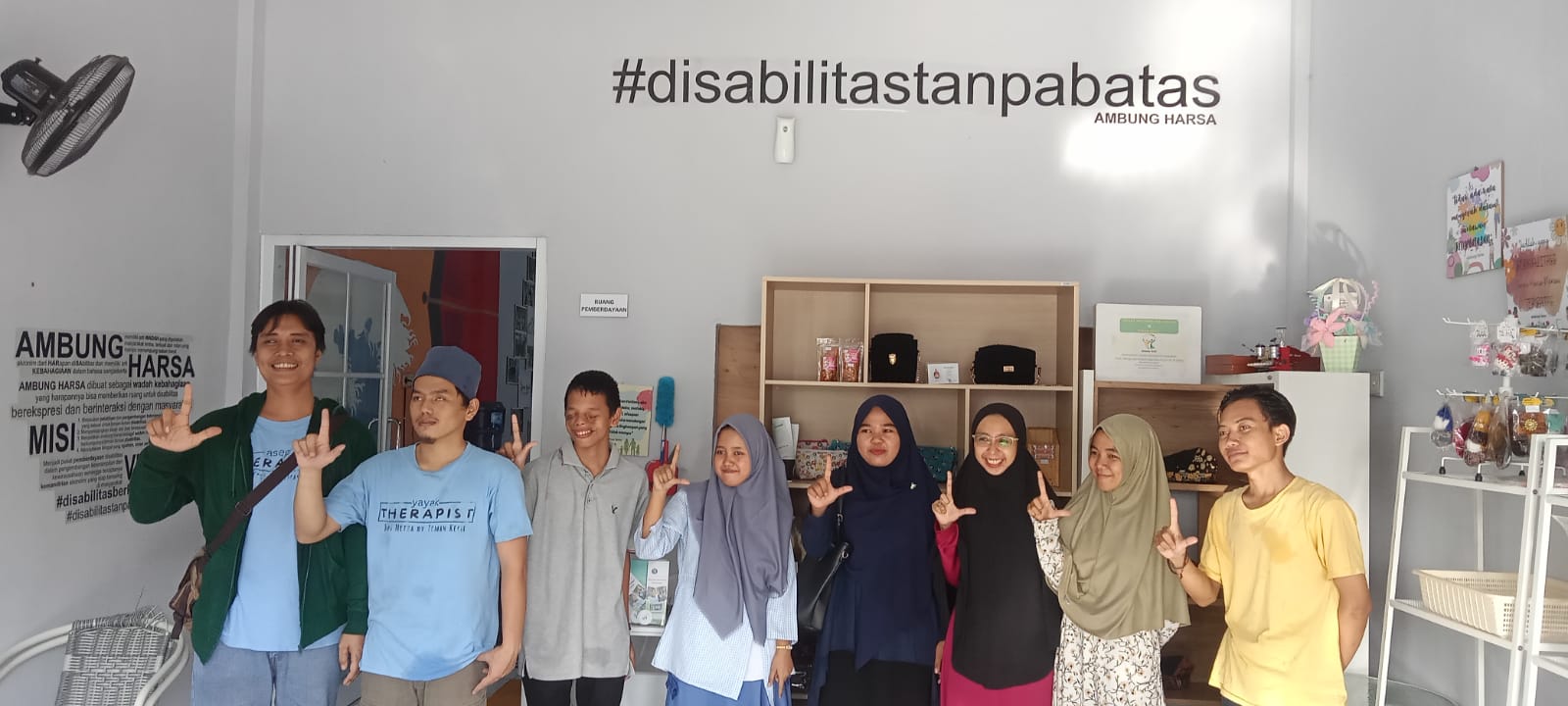 Teman Disabilitas Jambi Miliki Peluang Menghasilkan Karya Tulisan 