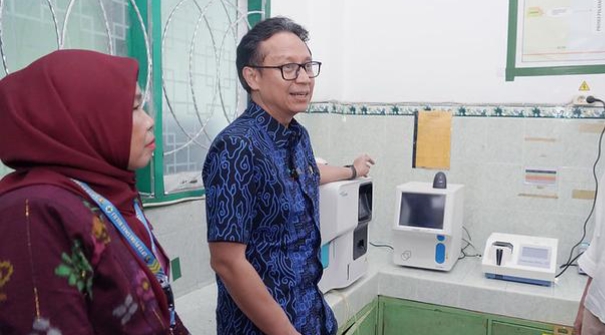 Menkes Tinjau Kelengkapan Fasilitas Layanan Kesehatan di Puskesmas dan RSUD di Kota Palu 
