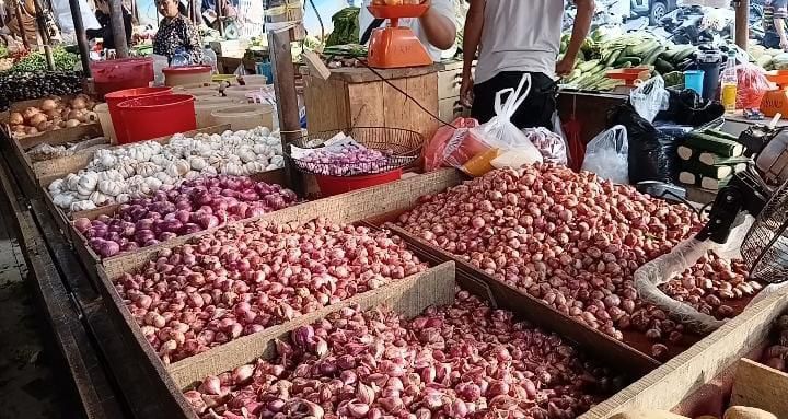 Harga Bahan Pokok 3 Maret 2026, Cabai Rawit Merah Naik Signifikan