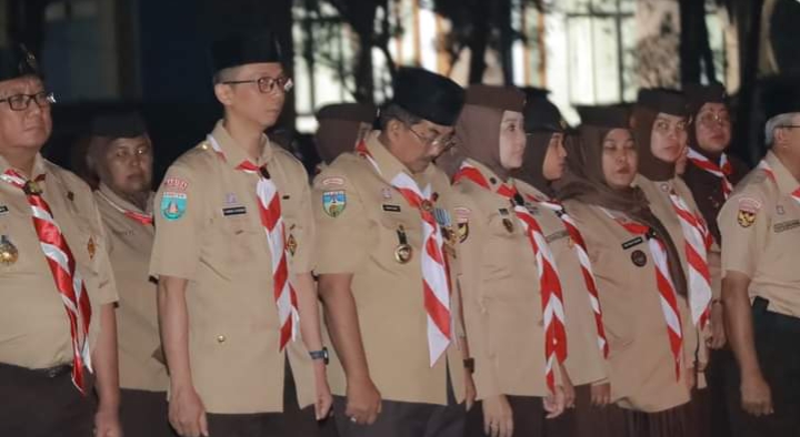 Bupati Tanjung Jabung Barat Terima Lencana Karya Bakti Pramuka pada Hari Pramuka ke-63