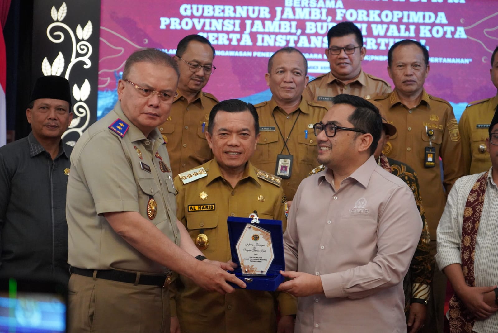 Gubernur Al Haris Terima Kunker Komisi II DPR RI, Bahas Pengawasan PNBP