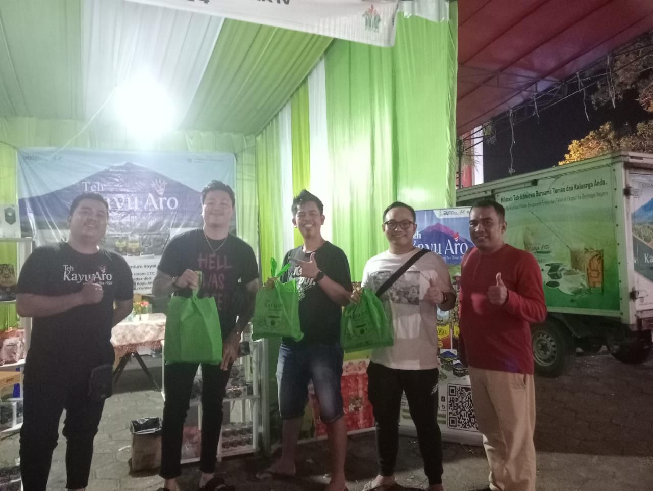 Teh Kayu Aro Jadi Primadona di Sarolangun Festival 2024