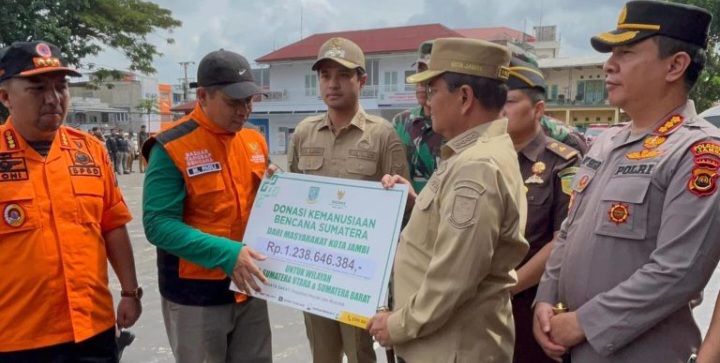 Pemkot Jambi Salurkan Donasi 1,23 Miliar untuk Korban Bencana Sumbar