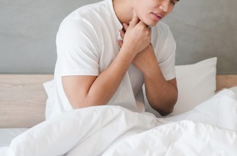 Penyebab Tenggorokan Kering Setelah Bangun Tidur