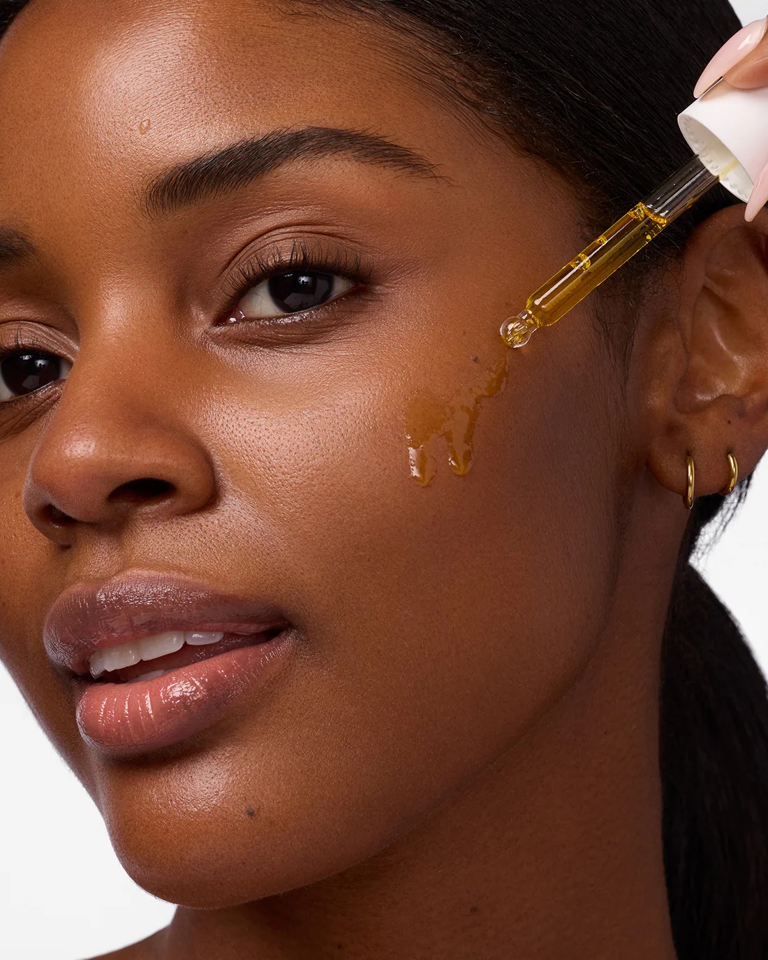 Kulit Glowing Bukan Mimpi! Ini Tips Skincare yang Bisa Kamu Coba