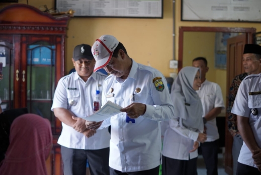 Tinjau Pelayanan Terpadu, PJ Bupati Muaro Jambi Minta Tingkatkan Pelayanan 