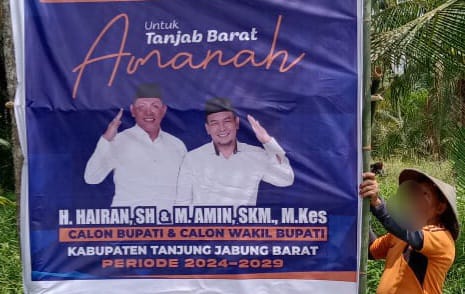 Semakin Menyala, Warga Seko Pasang Baliho Hairan-Amin Siap Menangkan Pilkada Tanjab Barat