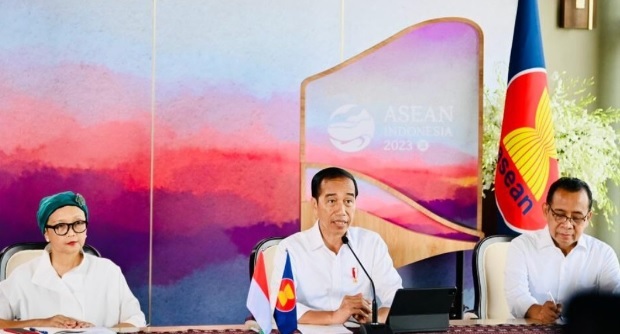 Usai Kegiatan KTT ke 42 ASEAN, Presiden Jokowi Buka Peluang Kerjasama Ekonomi
