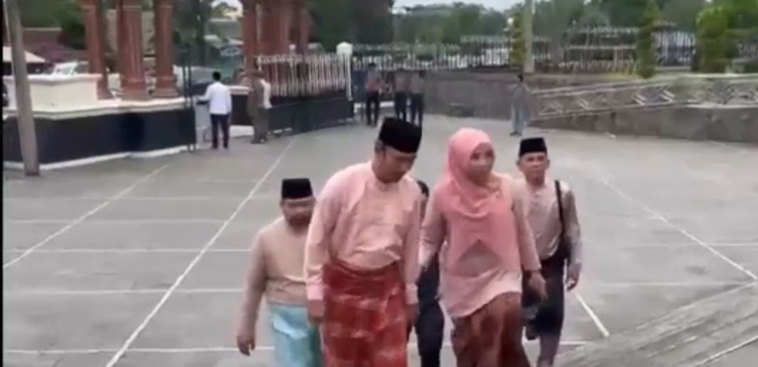 Ketua DPRD Edi Purwanto Hadiri Akad Nikah Anak Gubernur Jambi