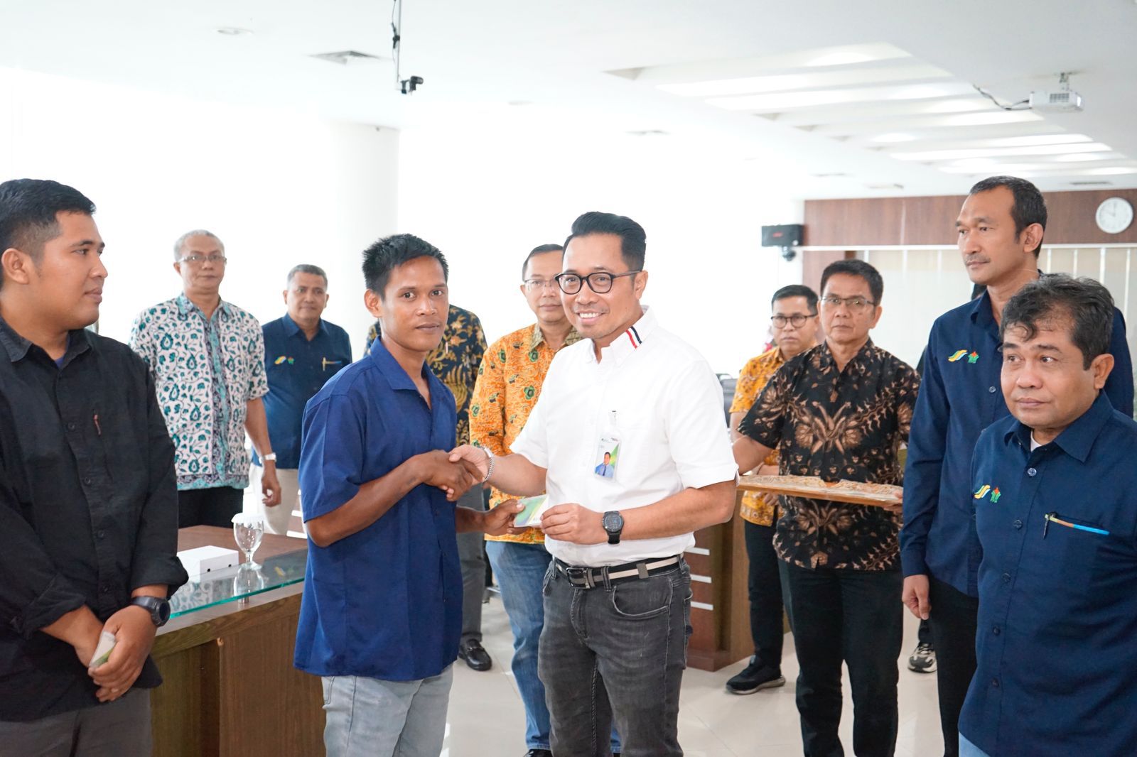 Camat Bajubang Akui PTPN IV Regional 4 Sayangi Warganya 