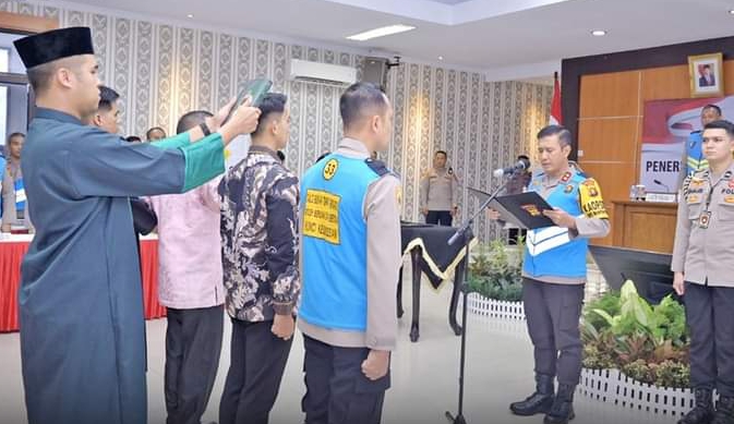 Pembacaan Fakta Integritas dan Pengambilan Sumpah SIPSS 2024 Langsung Dipimpin Kapolda Jambi 