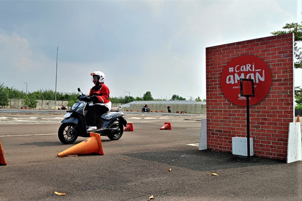 Edukasi Safety Riding AHM, Matangkan Peran Perempuan dalam Keselamatan di Jalan