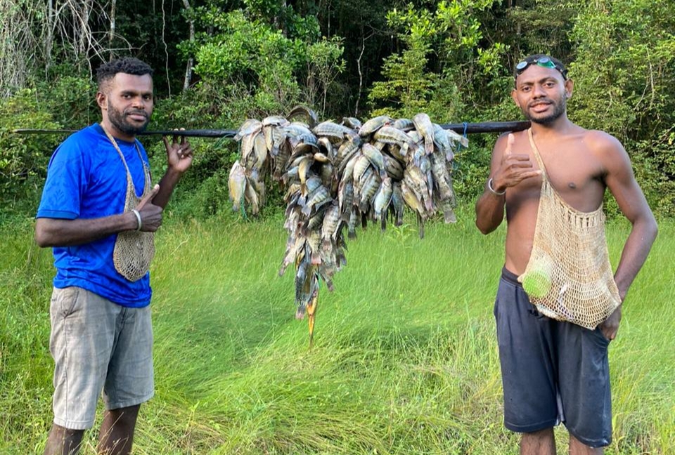 Molo, Kebiasaan Masyarakat Maybrat Papua Barat Daya dalam Mencari Ikan
