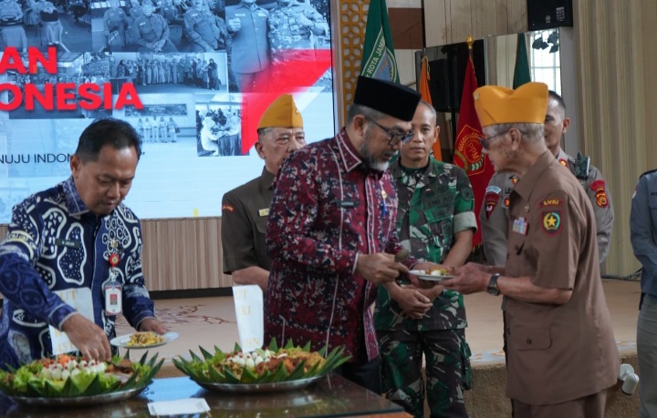 Sekda Sudirman Ajak Lestarikan Nilai Perjuangan Veteran