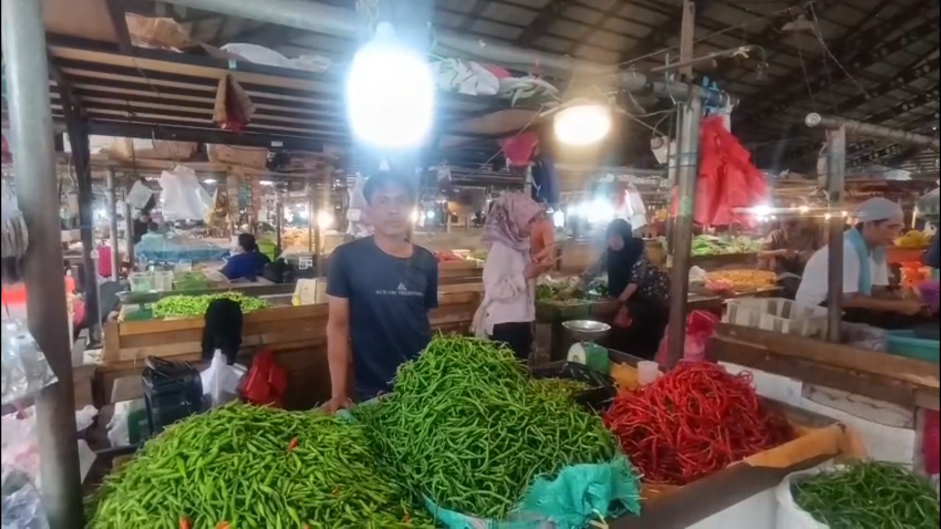 Kenaikan Harga Cabai Merah Ubah Pola Belanja Masyarakat