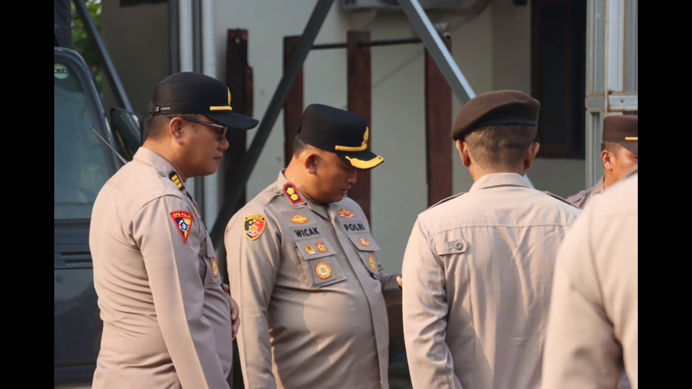 Kapolres Tanjab Barat Cek Kesiapan Kendaraan dan Peralatan Karhutla