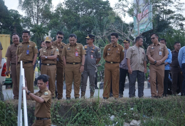 Penancapan Patok Angso Dano Sebagai Bukti Tanah Milik Pemerintah Kabupaten Muaro Jambi