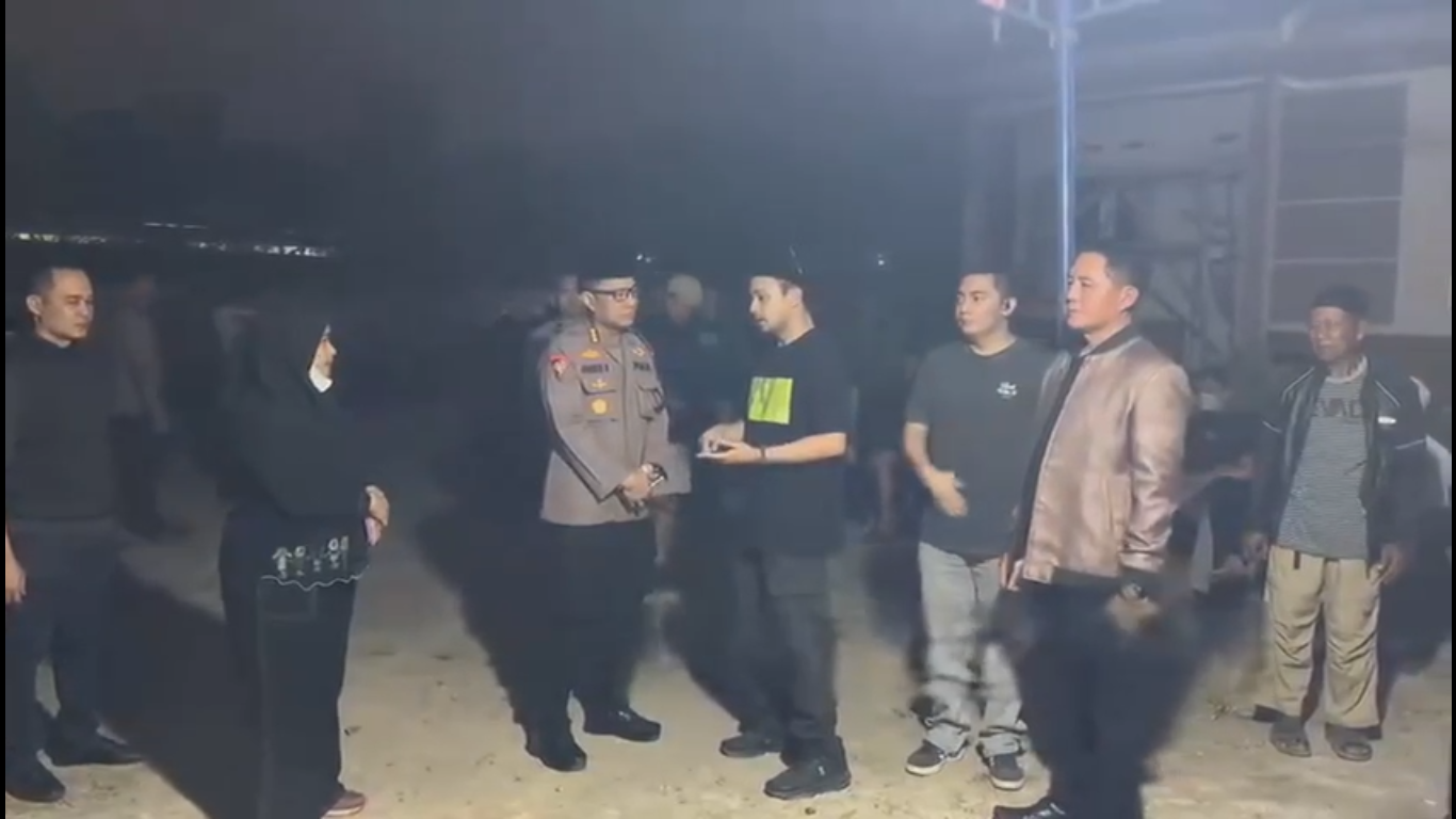 Melayat ke Rumah Duka Warga Terdampak Zona Merah Pertamina, Wawako Tegaskan Pendampingan Pemkot Jambi