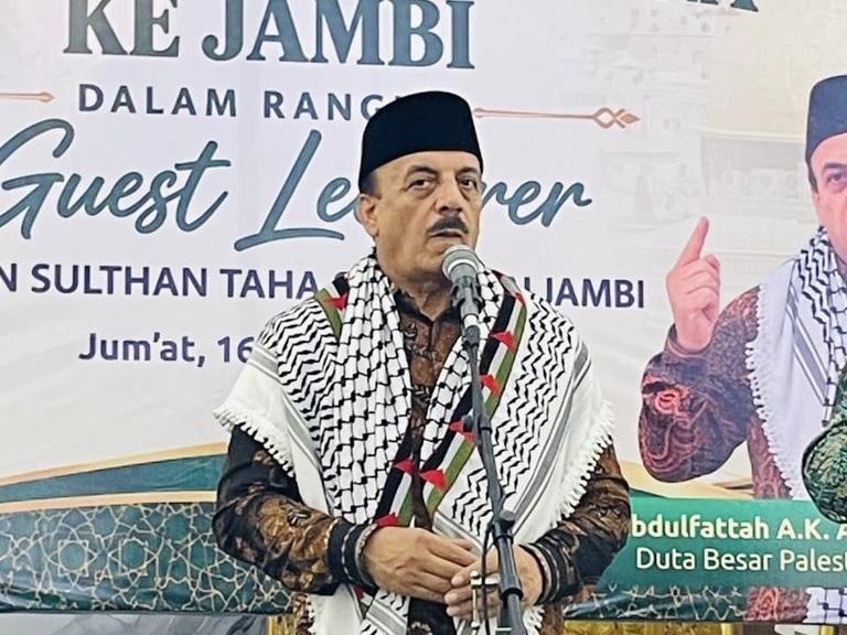 Dubes Palestina Sampaikan Kondisi Terkini, Ratusan Mahasiswa UIN Jambi Ikuti Kuliah Umum
