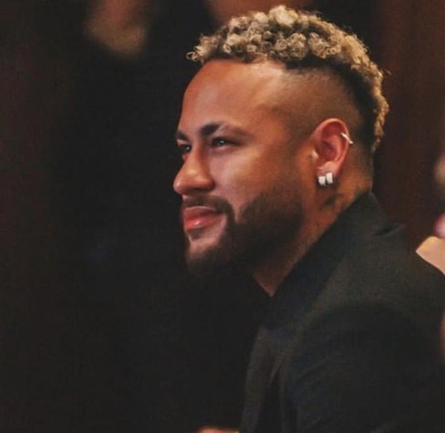 Sempat Tolak Neymar, Pelatih Barcelona Masih dalam Keraguan