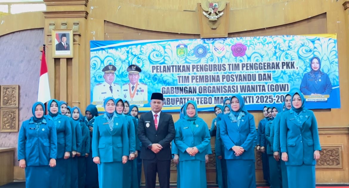 Wabup tebo lantik pengurus pkk, tp-posyandu dan gow kabupaten tebo
