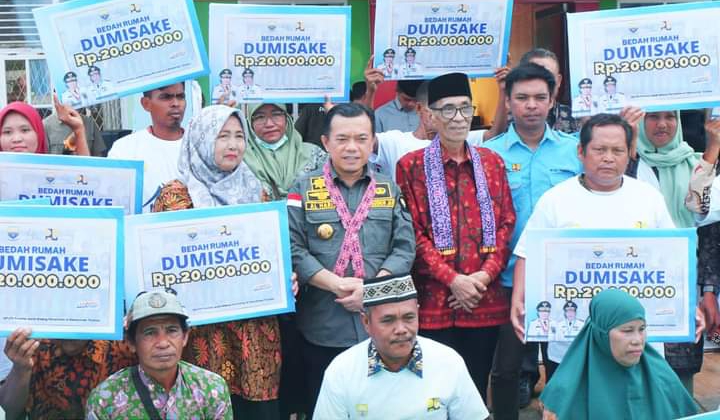 Gubernur Jambi Al Haris Berikan Bantuan Dumisake Pendidikan 2024