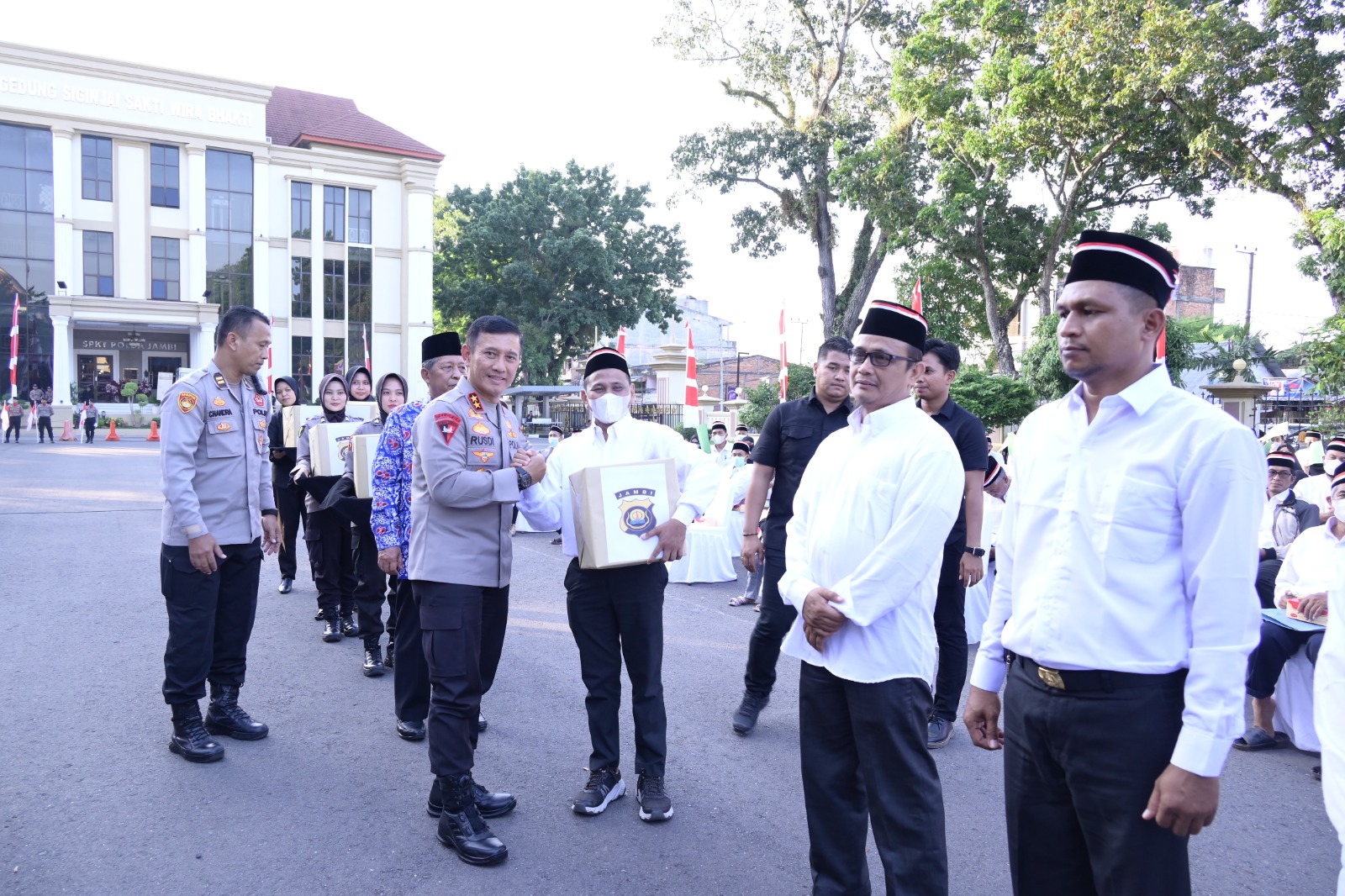 Kegiatan Cabut Bai'at dan Ikrar Setia NKRI di Polda Jambi