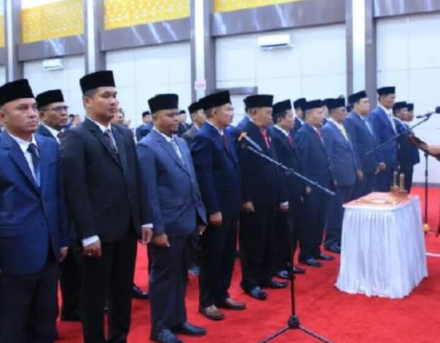 Wako Ahmadi Hadiri Pengucapan Sumpah/Janji Anggota DPRD Periode 2024-2029