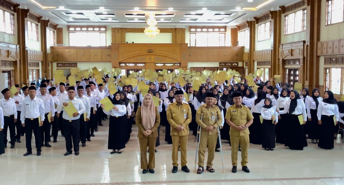 Pengabdian Terbayar, Ratusan Peserta Terharu Terima SK PPPK