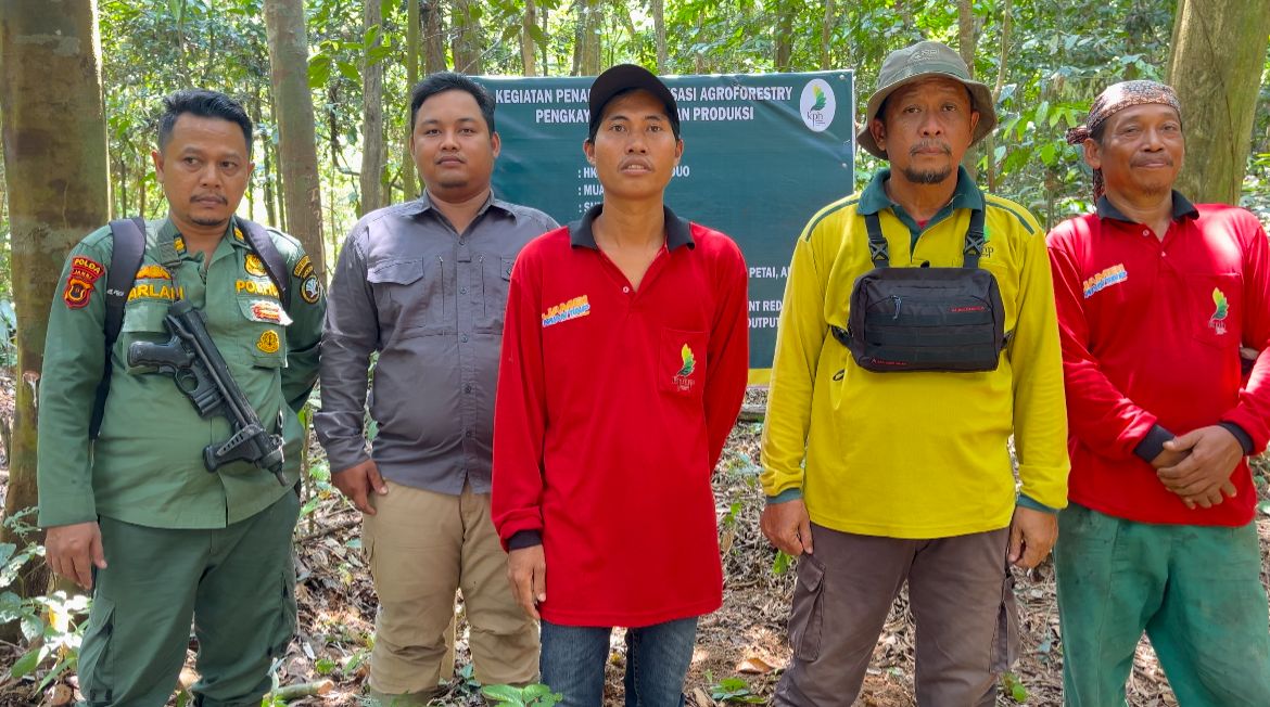 Kelompok Tani Hutan Sungai Duo Dukung Pengkayaan Hutan Produksi