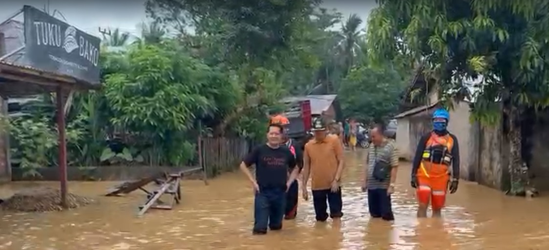 Hujan Deras di Kota Jambi, 95 Rumah di Kenali Asam, Kota Jambi Terendam Banjir