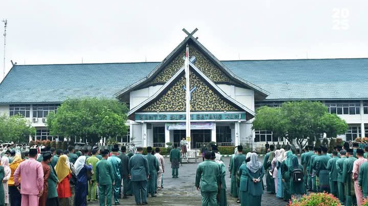 Hardiknas, Bupati Batanghari Fadhil Arief Bacakan Pidato Menteri Pendidikan Dasar dan Menengah