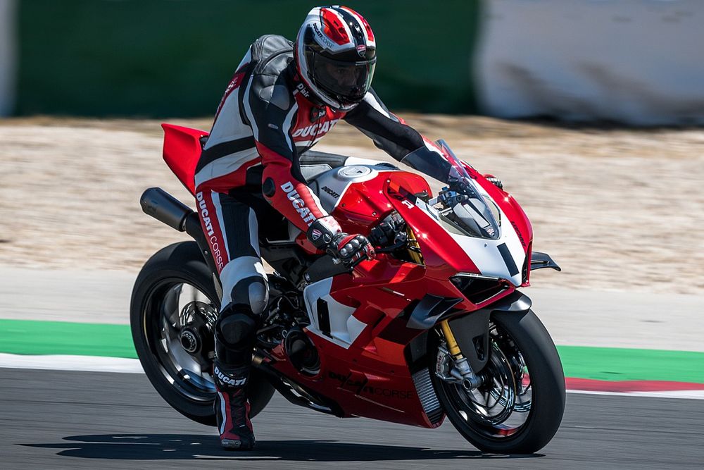Dari Dominasi ke Krisis, Ducati Dapat Peringatan Serius di MotoGP 2025!
