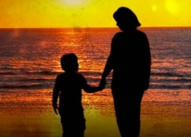 Keajaiban Kasih Sayang Ibu: Ikatan Tak Tergantikan Antara Ibu dan Anak