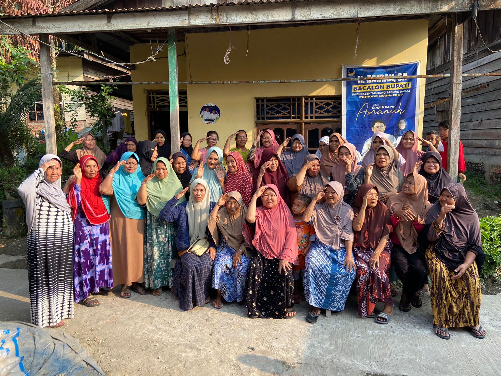 The Power Of Emak-emak Siap Dukung dan Menangkan Hairan-Amin  