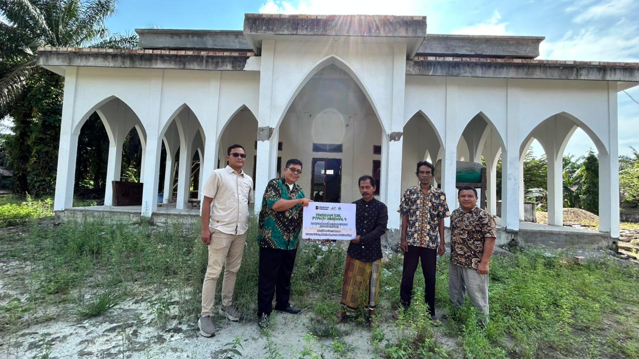 PTPN IV Regional IV Bangun Tempat Wudhu dan Toilet Masjid