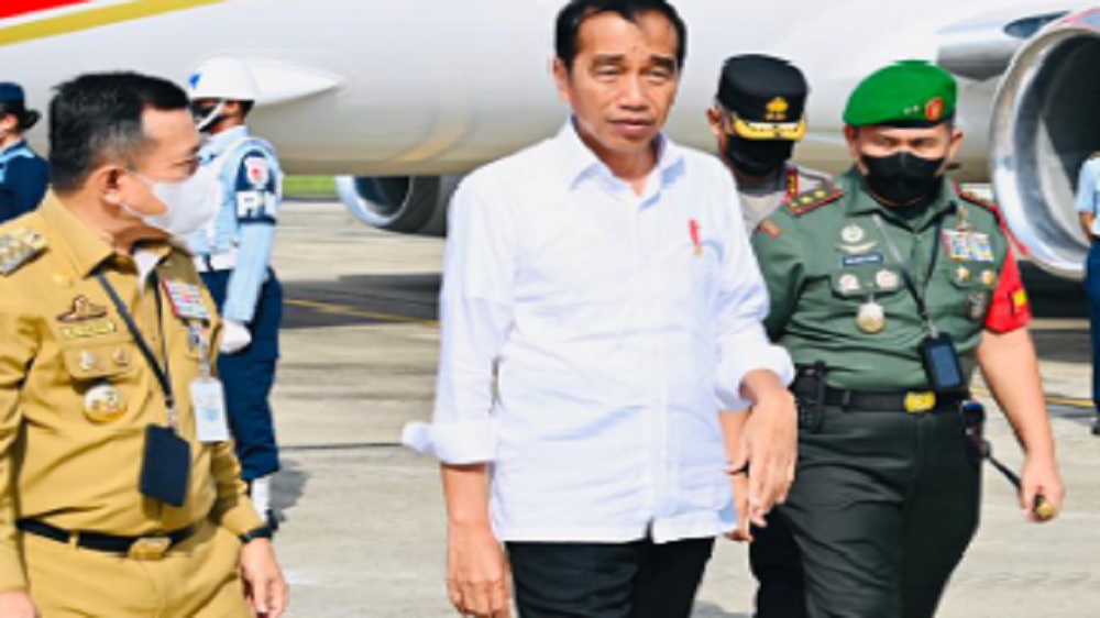 Dampingi Kuker Presiden Jokowi, Gubernur Jambi Mengenakan Baju ASN Beserta Atribut