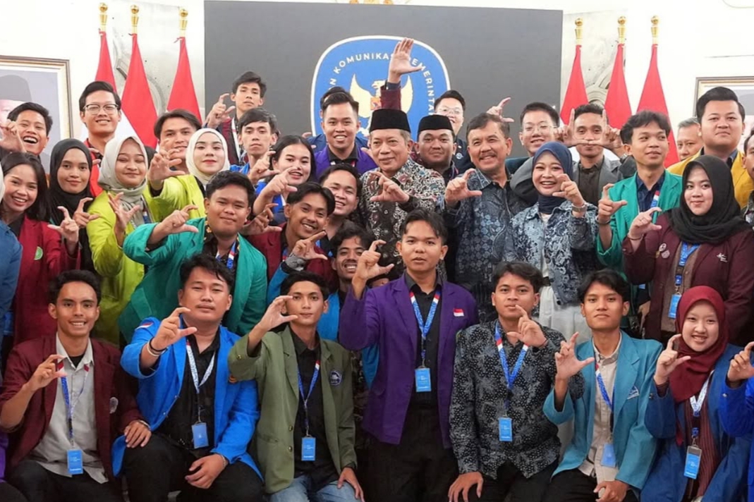 Serap Aspirasi Mahasiswa Melalui FLS 2026, Kepala Bakom RI Undang Mahasiswa Berdialog di Istana
