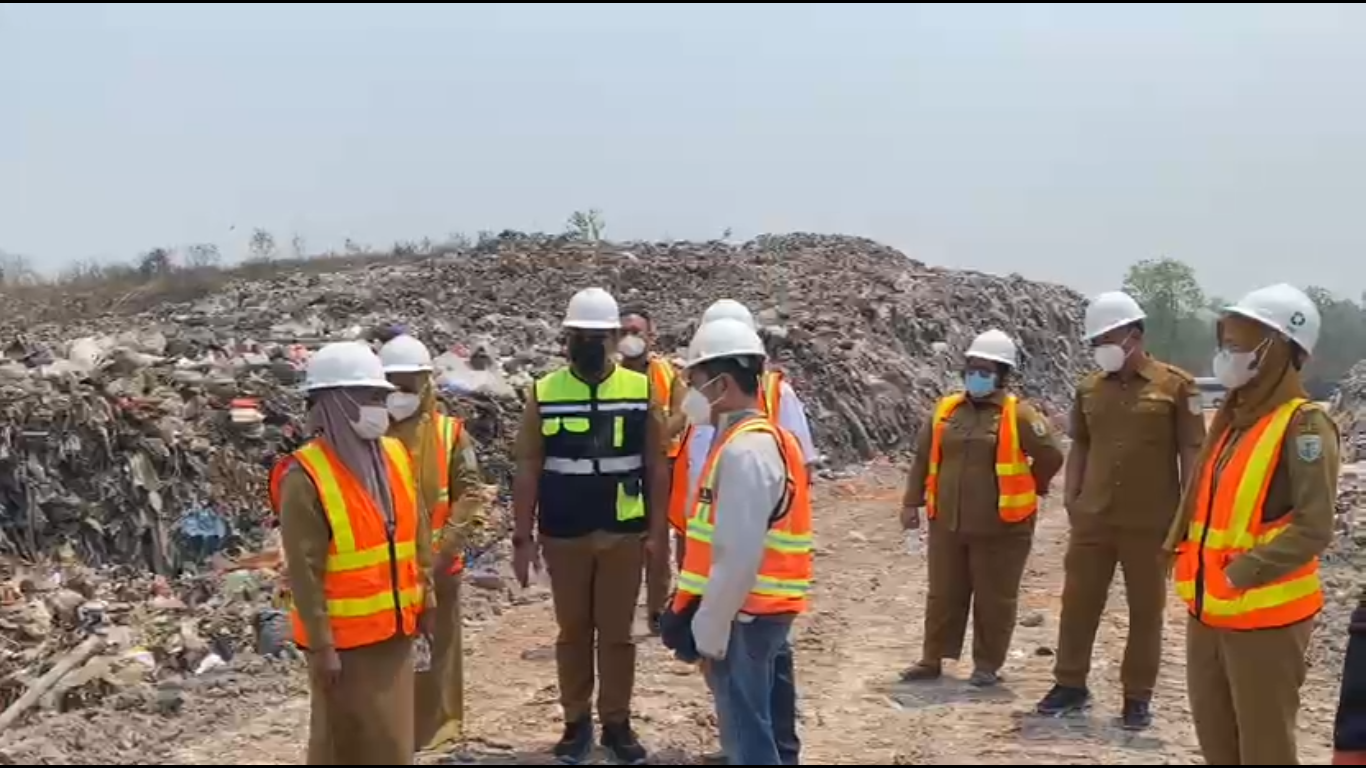 DPRD Kota Jambi Khawatir Tumpukan Sampah TPA Talang Gulo Bebani APBD