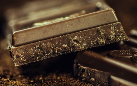 Apakah Mengonsumsi Cokelat Saat Sedih dapat Meningkatkan Mood? Ini Penjelasannya