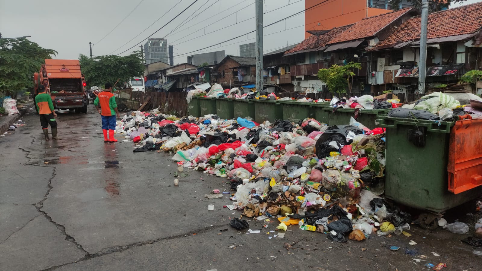 Generasi Plastik: Warisan Buruk untuk Anak Cucu Kita