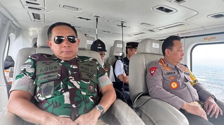 Lewat Jalur Udara, Kapolri dan Panglima TNI Pantau Arus Mudik Tahun Baru 2025