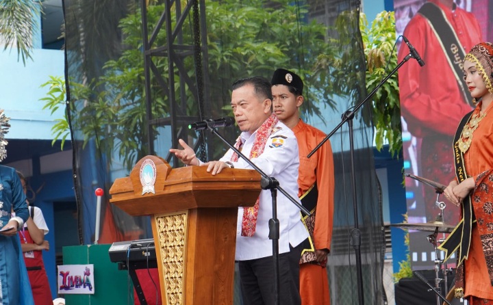 Gubernur Al Haris: Pemerintah Siapkan Generasi Muda Berdaya Saing Internasional