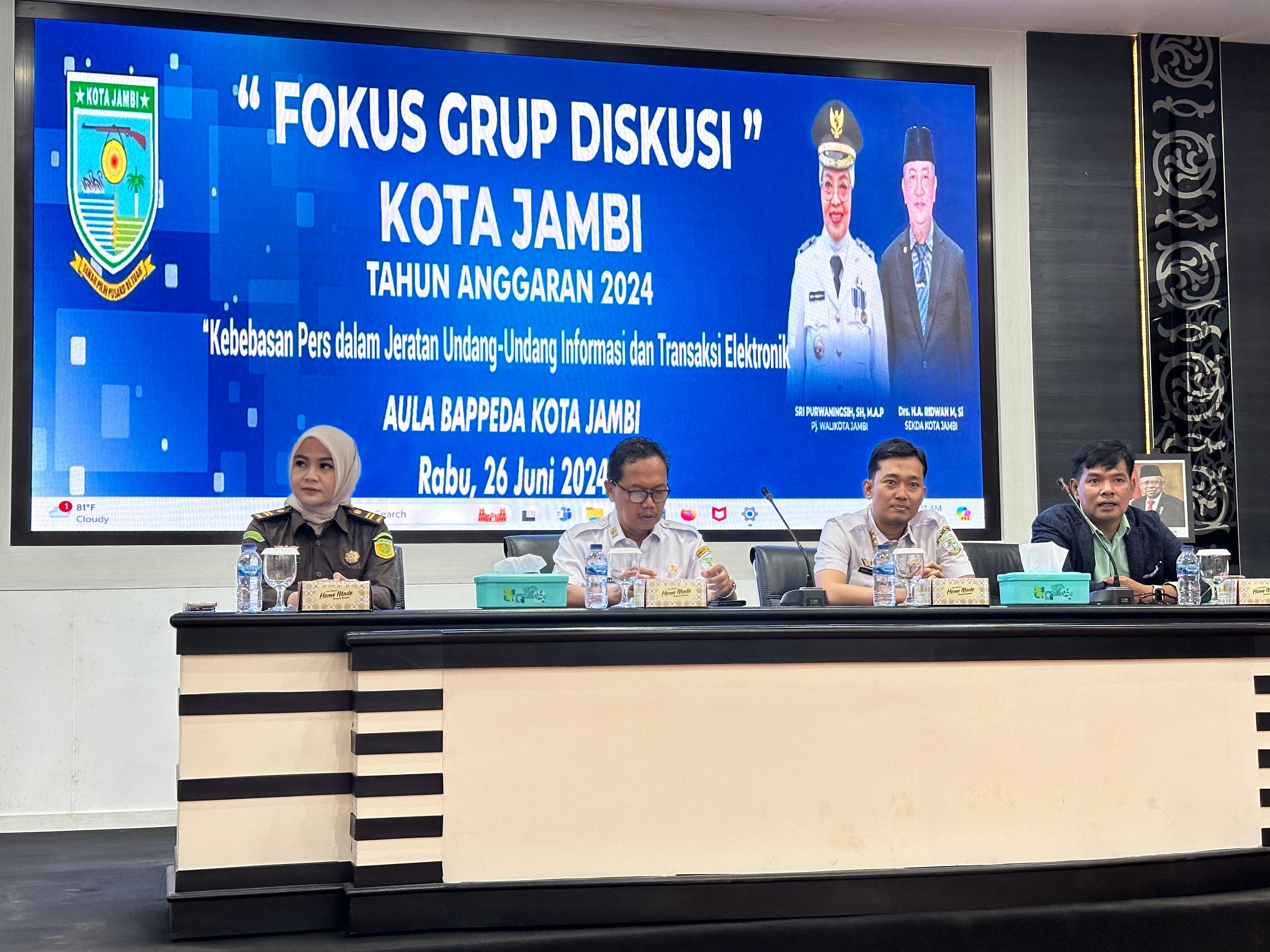 Ketua SMSI Jambi Jadi Pemateri di FGD Pemkot Jambi