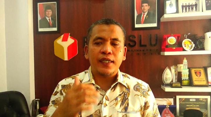 VIRAL MOBIL DINAS TABRAK PEMOTOR, BAWASLU JAMBI SEBUT BUKAN TABRAK LARI