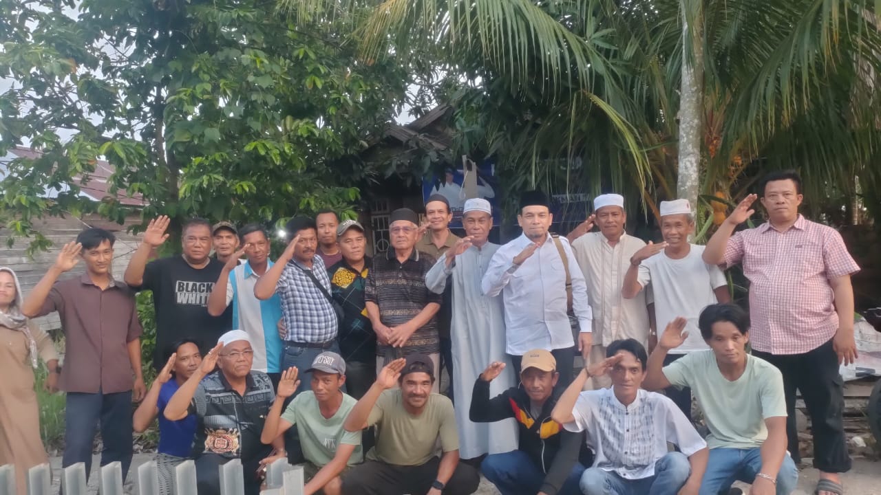 Teriakkan Perubahan, Masyarakat Bram Itam Sambut Kunjungan Ustadz Amin