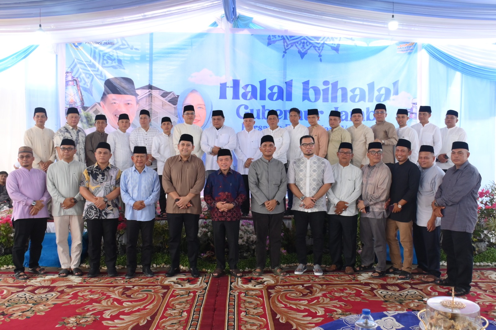 Bupati Merangin Hadiri Open House Dikediaman Pribadi Gubernur Alharis 