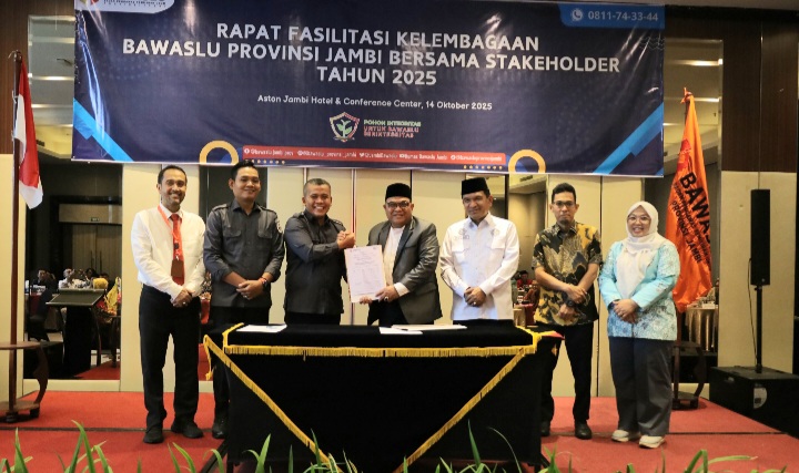 Bawaslu Jambi Teken MoU Dengan Perguruan Tinggi dan LAM