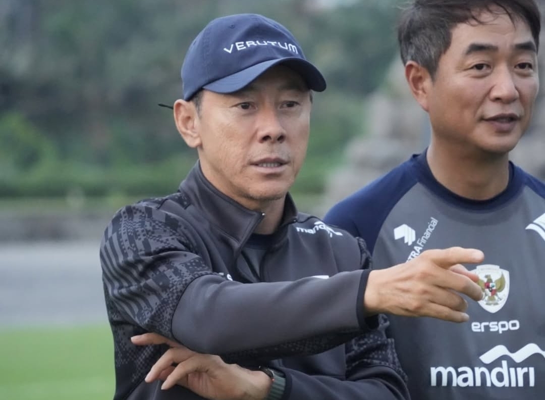 Duel Strategi Pelatih Korea di Piala AFF 2024: Shin Tae Yong vs Kim Sang Sik!